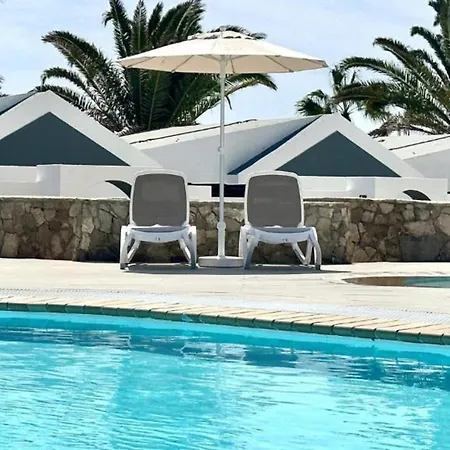 Apartamento Apartment- Sleeps4- Pool- Garden